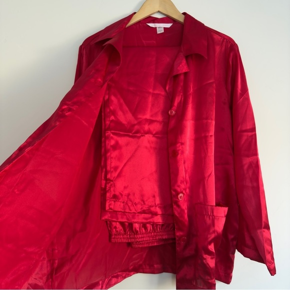 Victoria’s Secret Pajama Set in red Size: L - Picture 2 of 2
